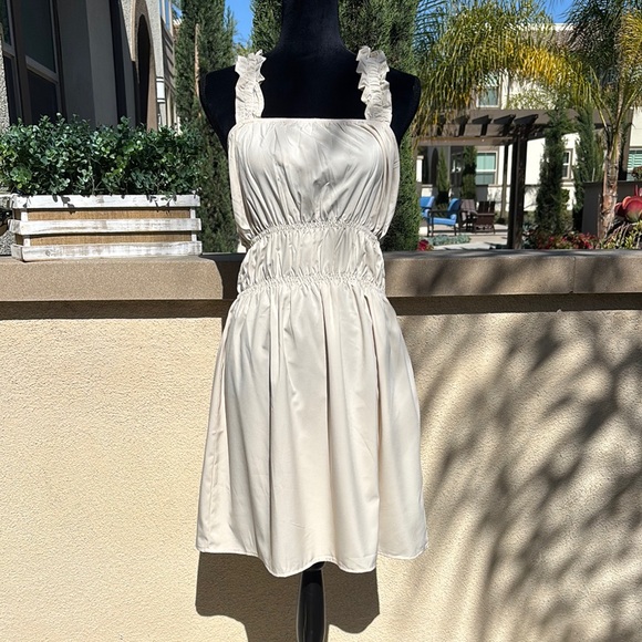 SHEIN Dresses & Skirts - Elegant Cream Sleeveless Dress